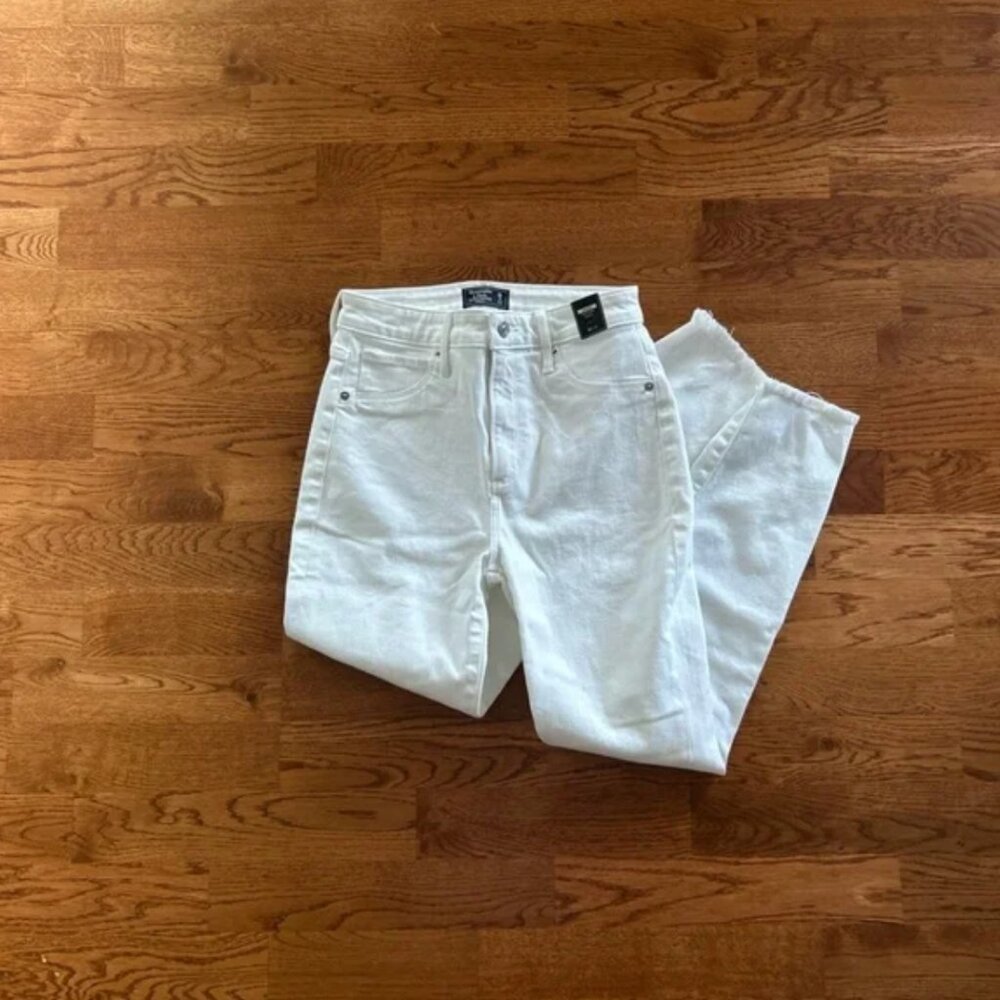 Abercrombie Simone High Rise Ankle Jeans White Denim 26 2S Chewed Raw Hem Slim